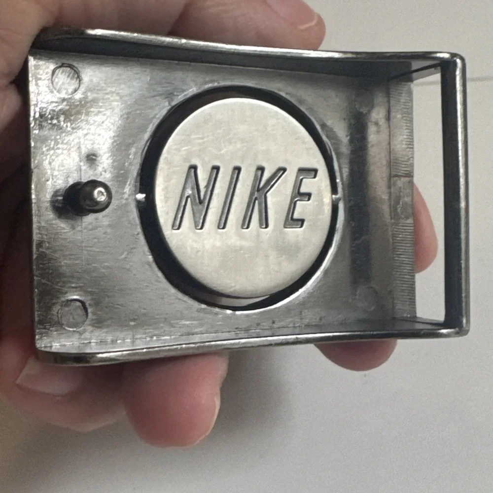 Nike/Guess Belt Buckle Only Reversible Made In Italy Vintage 1.75